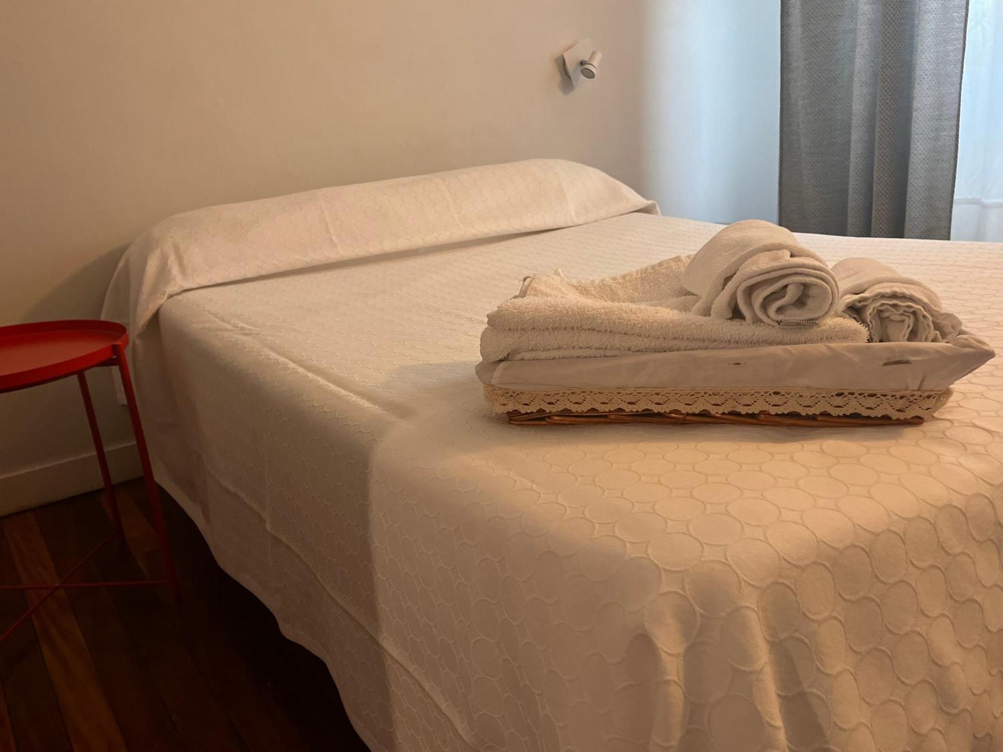 Hotel Bolina Guernica y Luno Kültér fotó