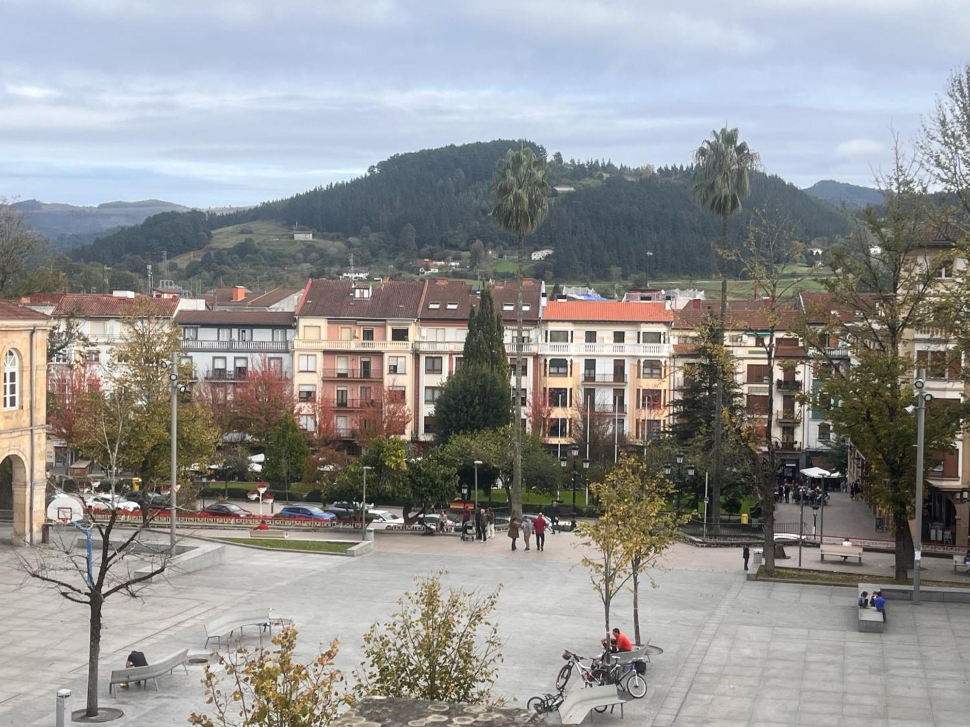 Hotel Bolina Guernica y Luno Kültér fotó