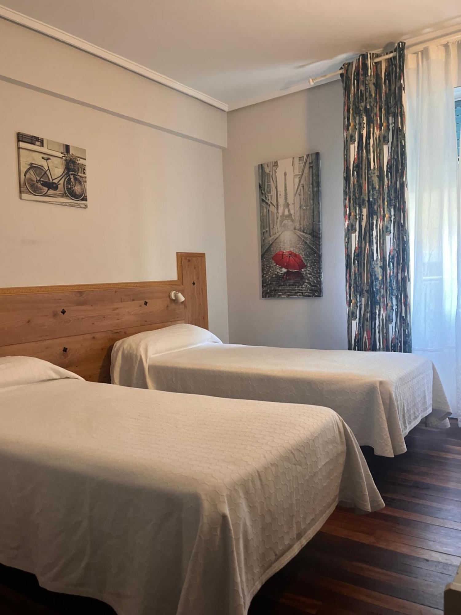 Hotel Bolina Guernica y Luno Kültér fotó